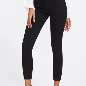 Black High-Waisted Skinny Pants